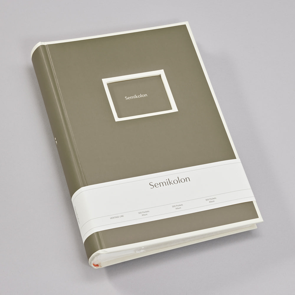 Photo Album with 300 Pockets